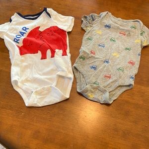 Baby gap onesies 12-18 months